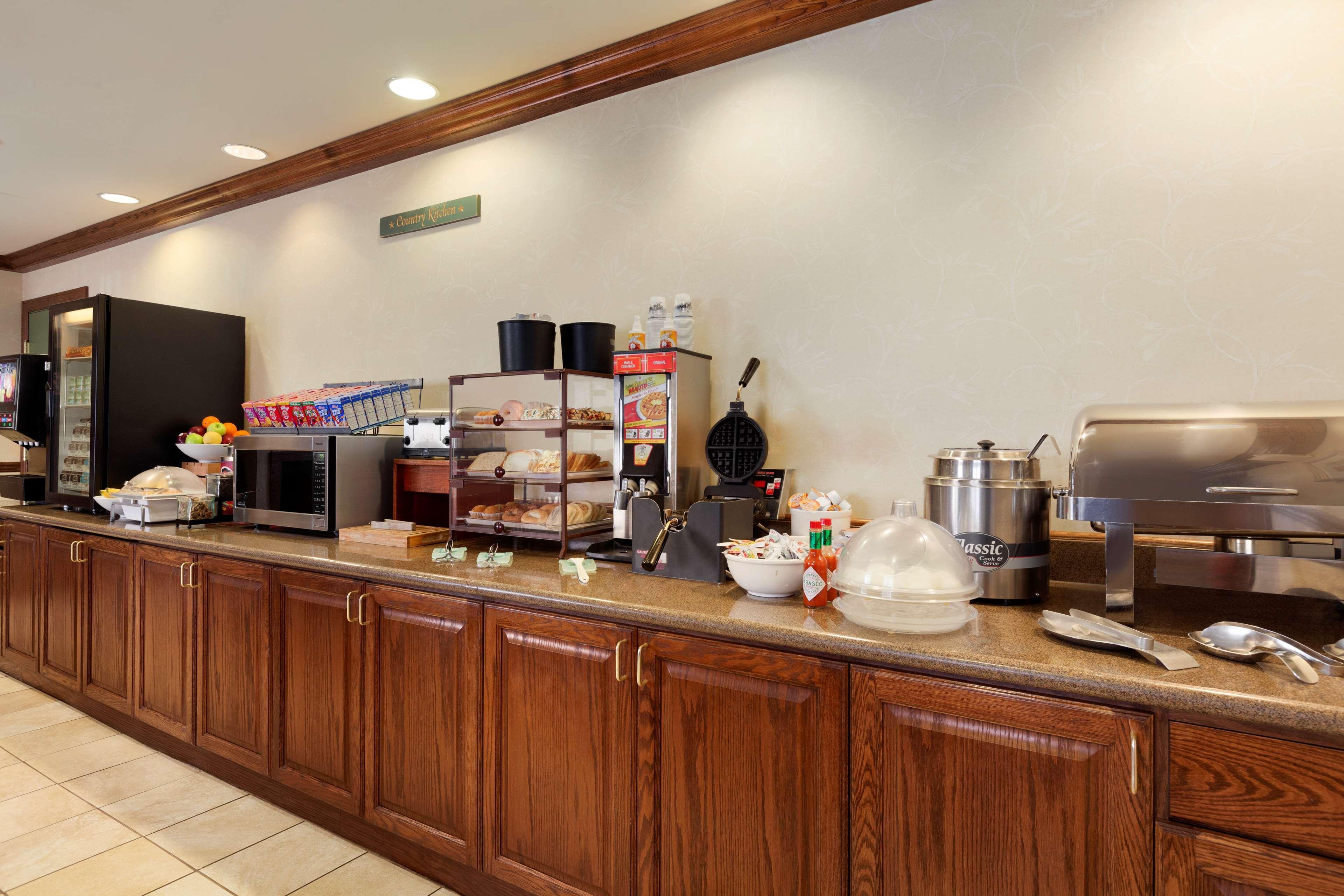 Garner Hotel Gillette South By Ihg Exterior photo